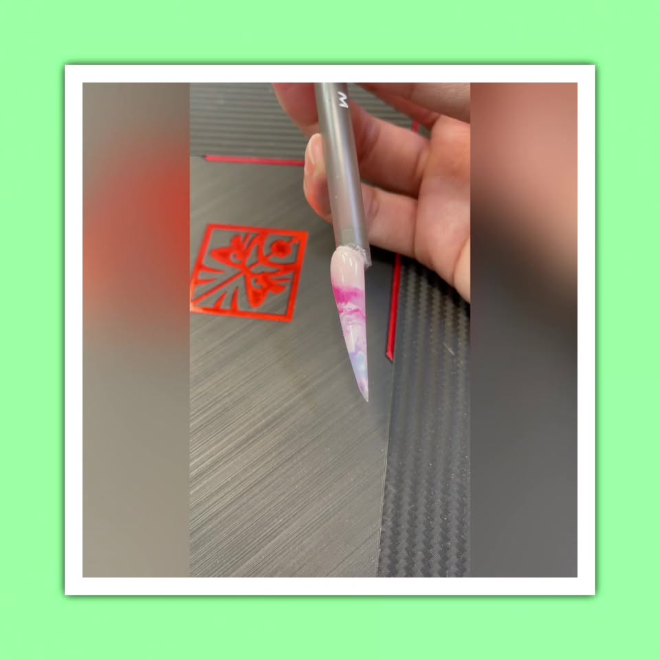Beautiful Nails — hero