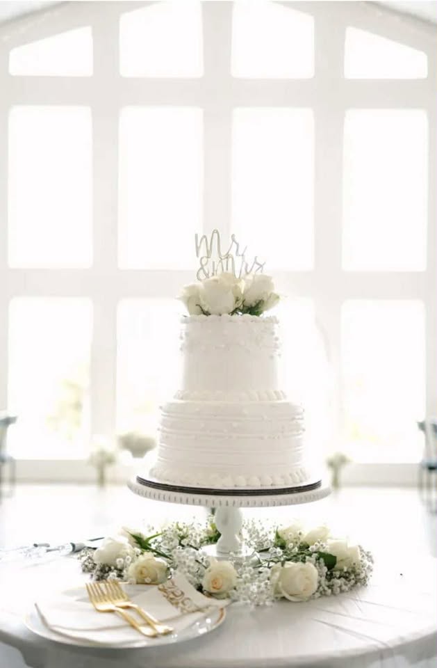Cecy's Cakes — hero