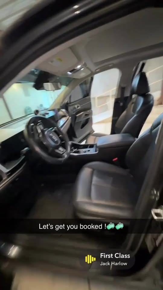 Gloss n Glow Mobile Auto Spa Omaha — gallery 1
