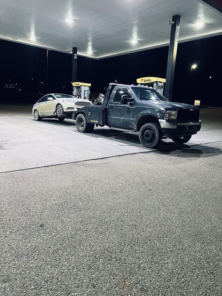NoDak Towing & Recovery — hero