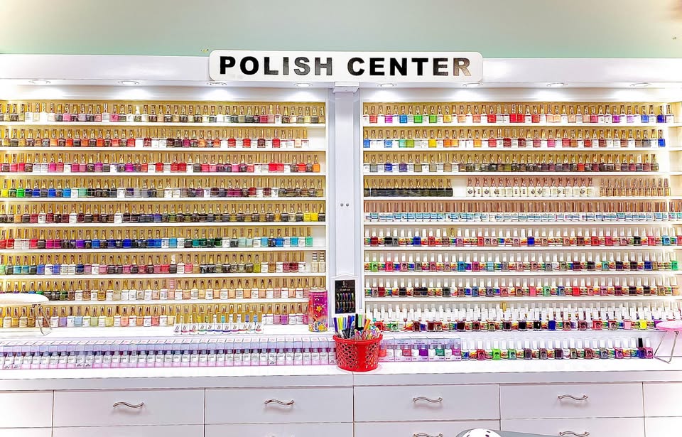Unique Nails — hero