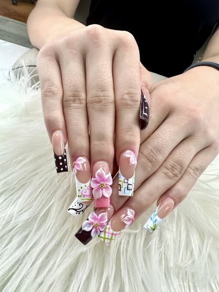 Unique Nails — services 2